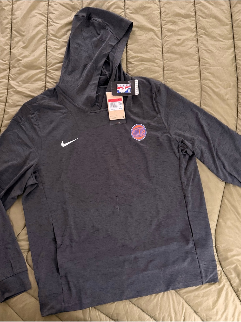 Nike x NBA New York Knicks Hooded Pullover